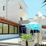 Hotel Timiama 3*