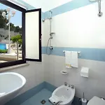 Timiama Hotel 3*