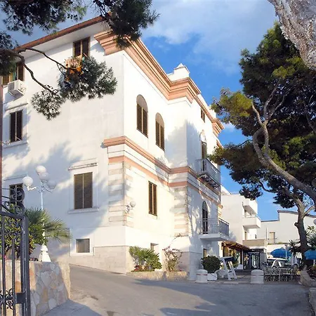 Timiama Hotel 3*