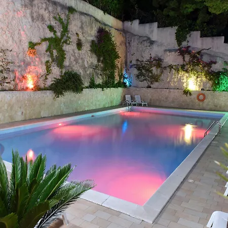 Timiama Hotel