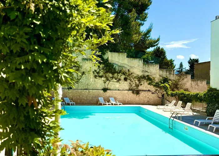 Hotel Timiama 3*